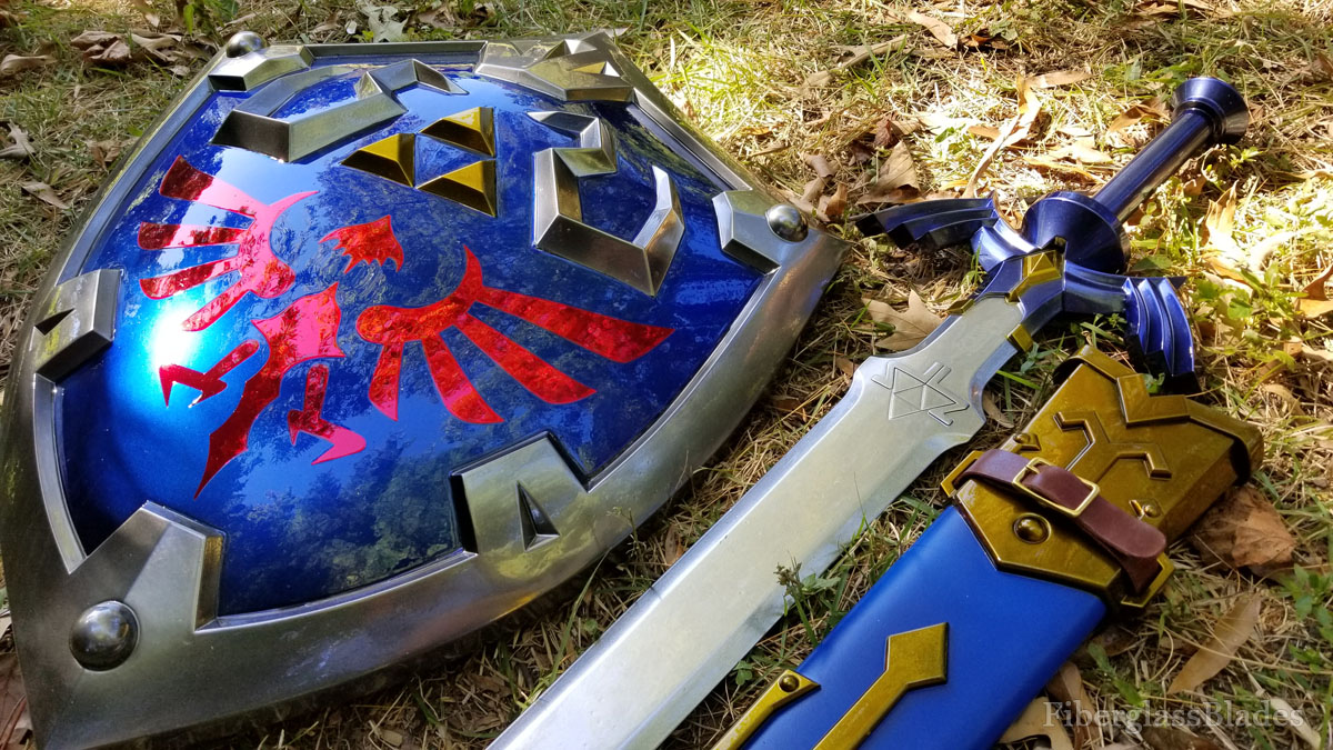 Zelda Skyward Sword - Breath of the Wild Master Sword and Hylian shield cosplay replica prop