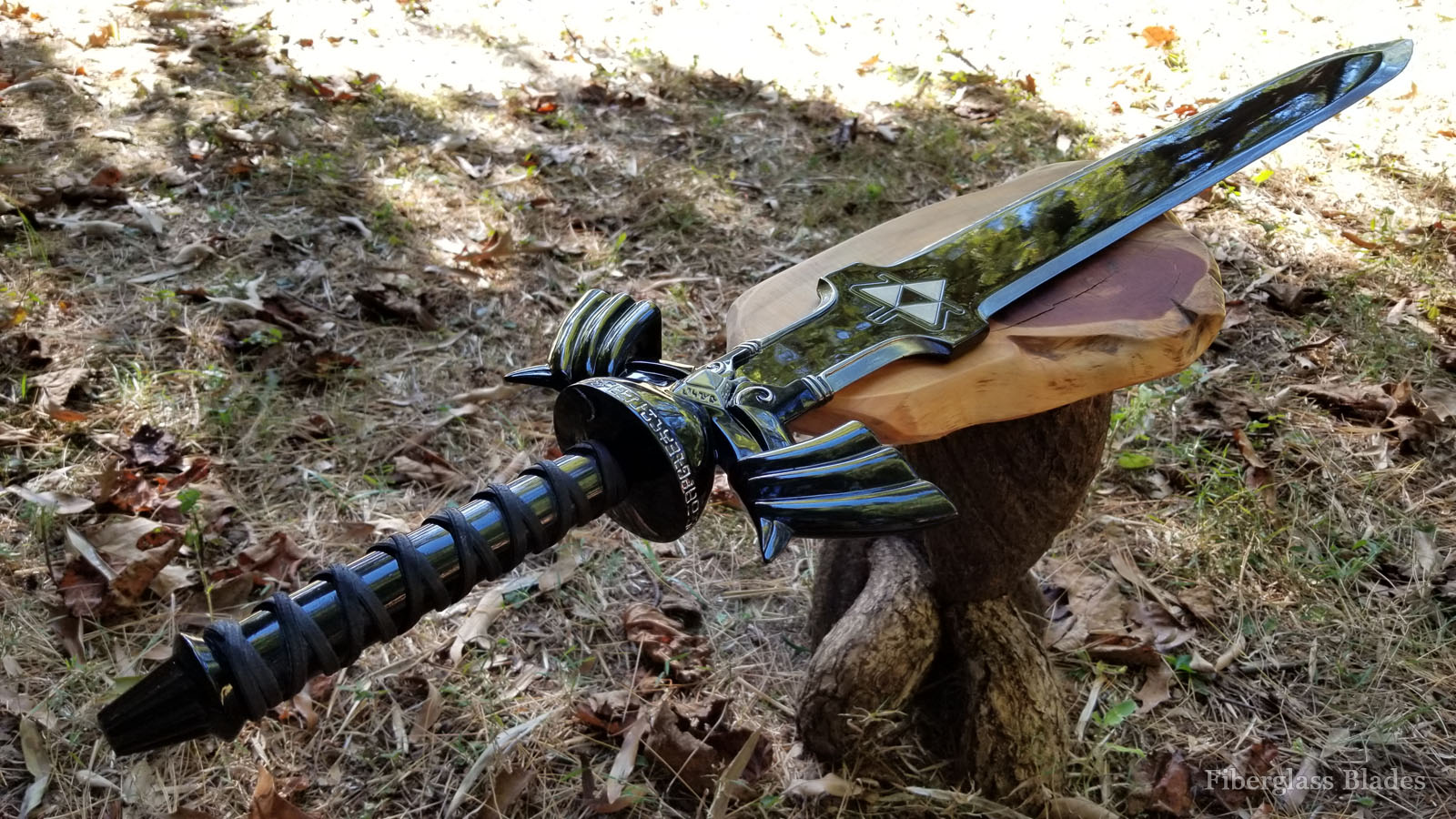 Zelda Twilight Princess Dark Link Master Sword and sheath cosplay replica prop Legend of Zelda Dark Shadow Link Twilight Princess Master Sword and sheath cosplay replica prop