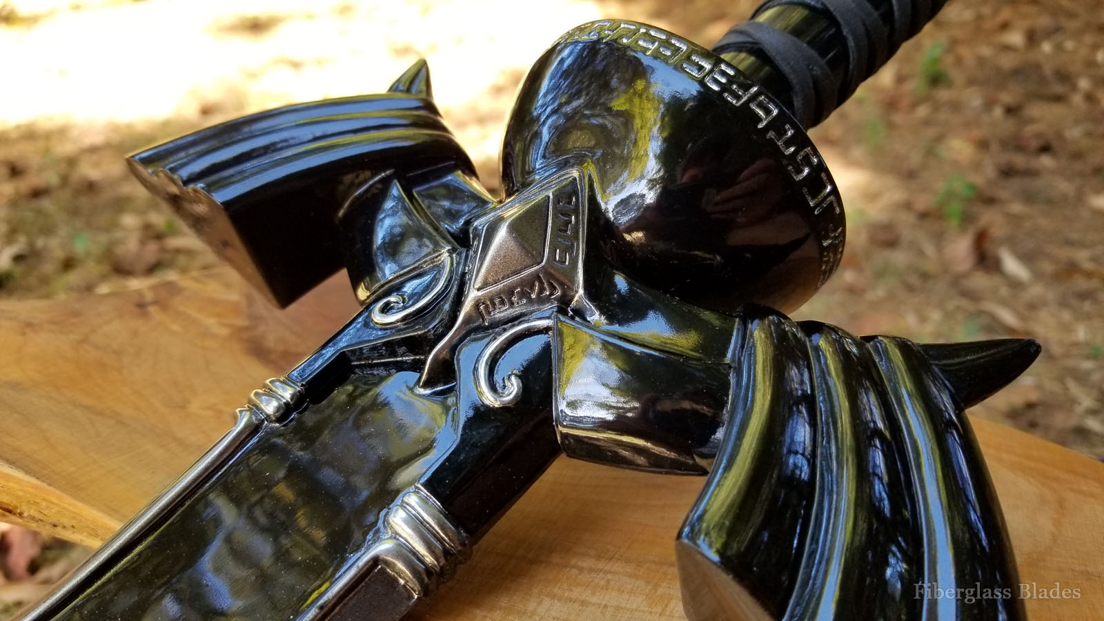 Zelda Twilight Princess Dark Link Master Sword and sheath cosplay replica prop Legend of Zelda Dark Shadow Link Twilight Princess Master Sword and sheath cosplay replica prop